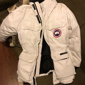 Canada goose expedition parka size large